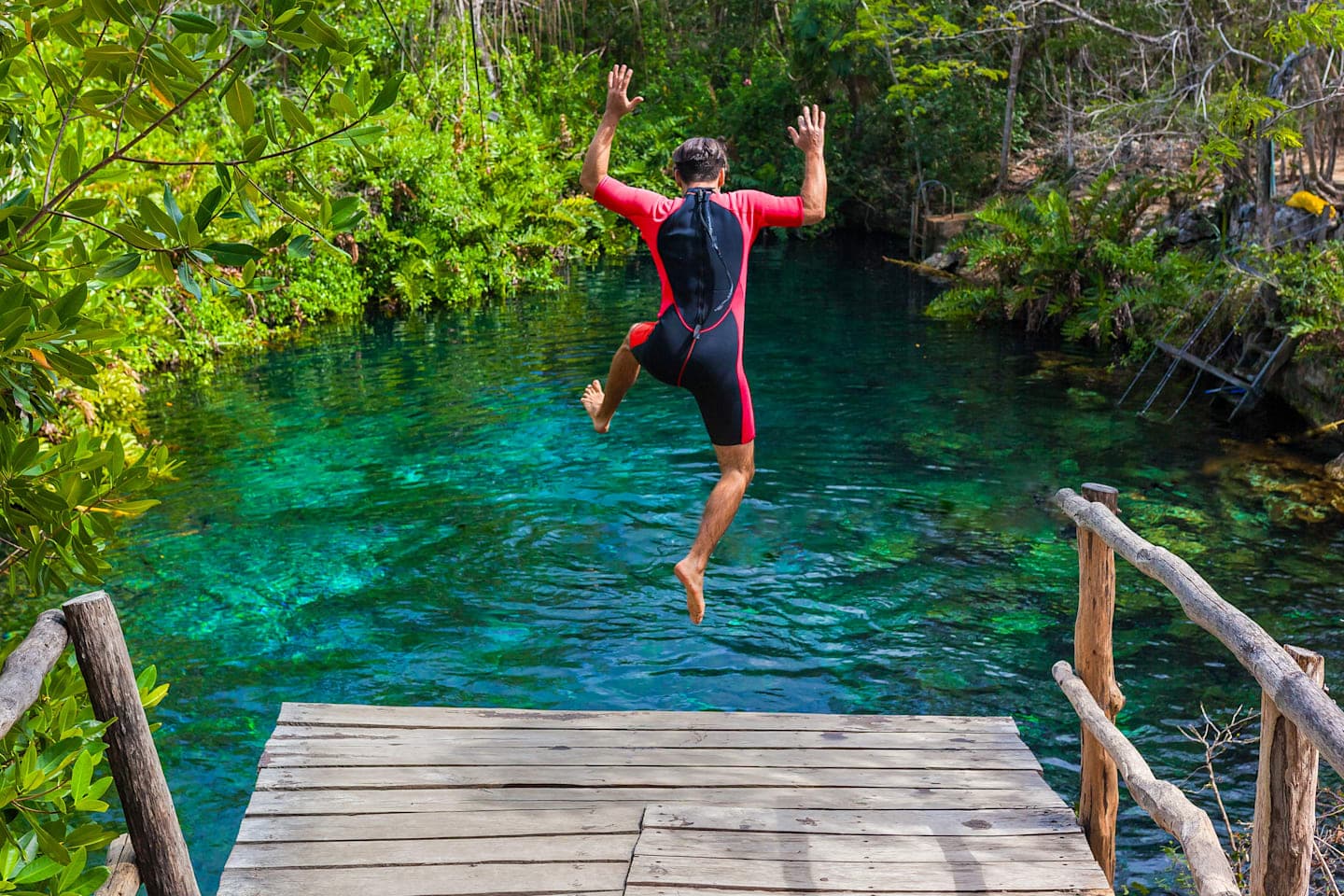 Bike tour to caves and blue cenotes thumbnail